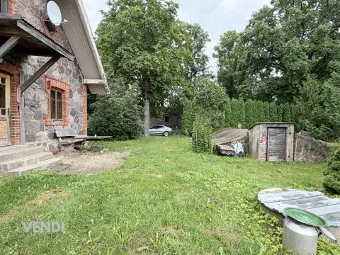 Jaunstiļļas 3